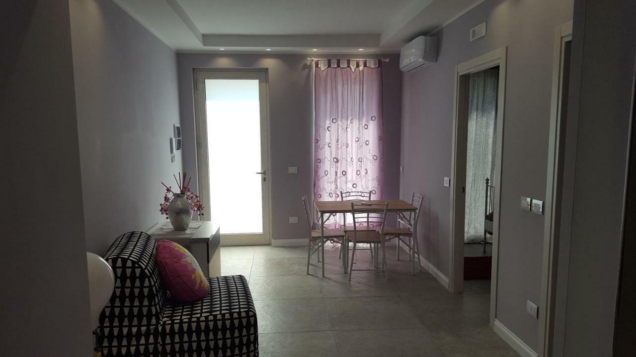 Afrodite Suites Deluxe 阿格罗波利 外观 照片
