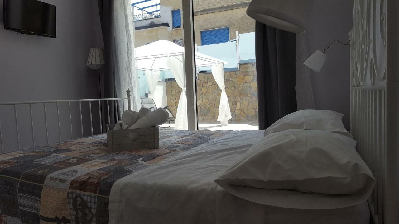 Afrodite Suites Deluxe 阿格罗波利 外观 照片